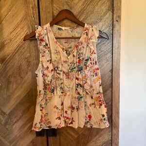 Embroidered button down ruffled tank Size L